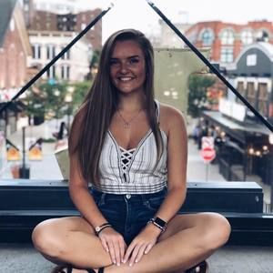 Meet your Posher, Ellie